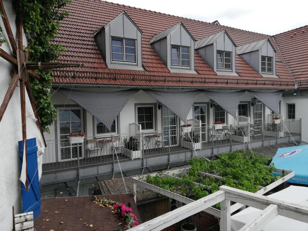 Отель Moosburger Hof Экстерьер фото