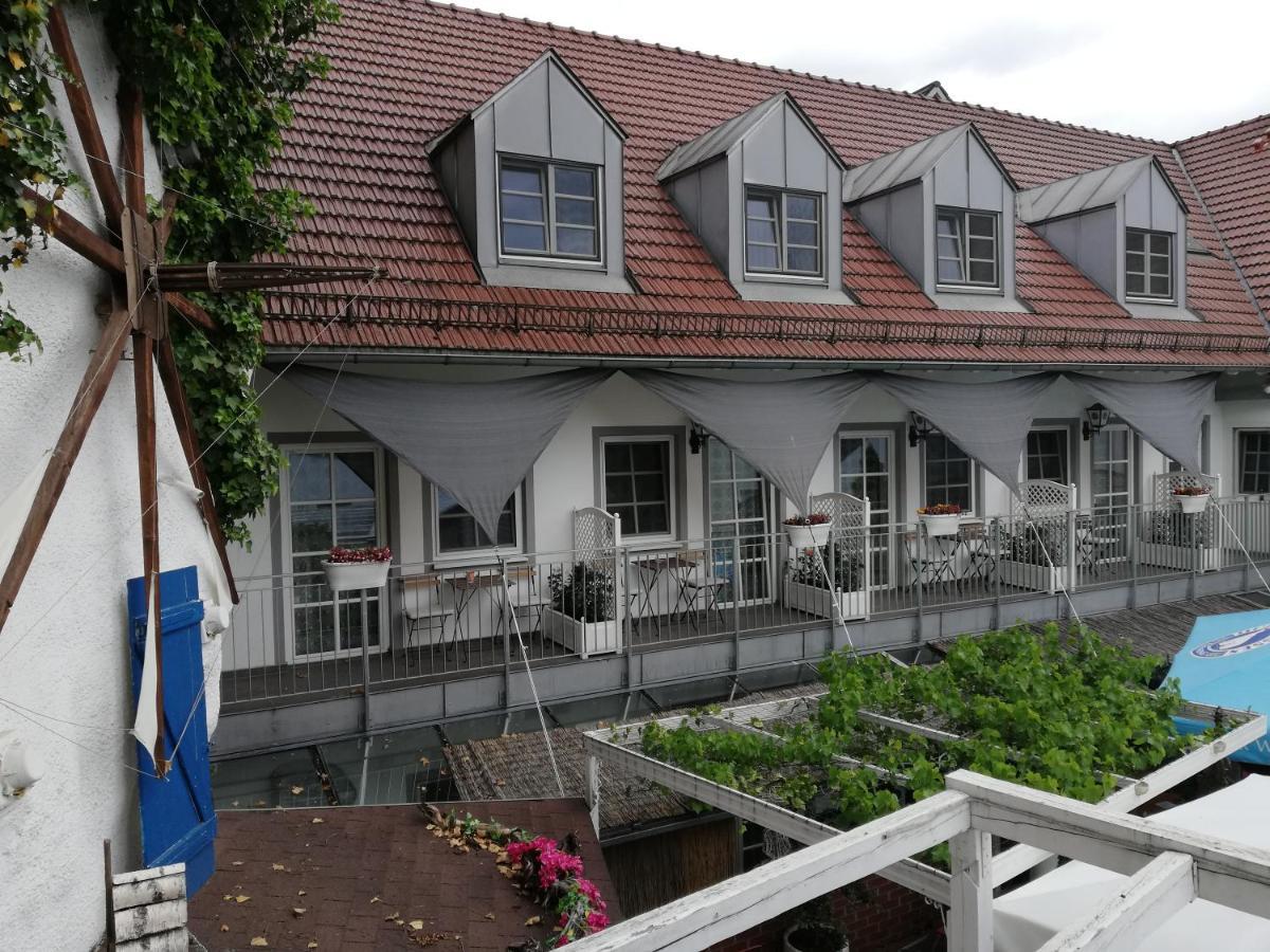 Отель Moosburger Hof Экстерьер фото